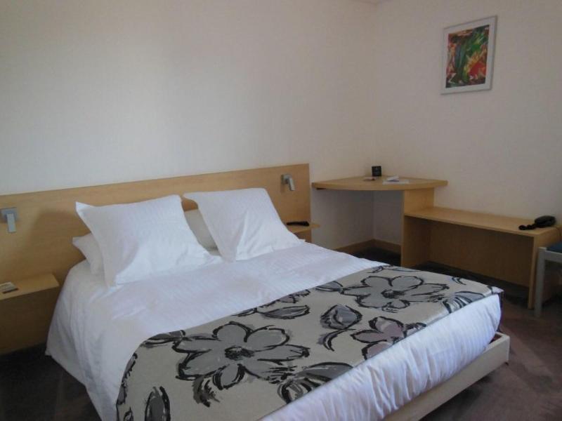 เลอ โกนิน - มงโซ เล มีน Hotel มองต์ซู-เลส์-มินส์ ภายนอก รูปภาพ