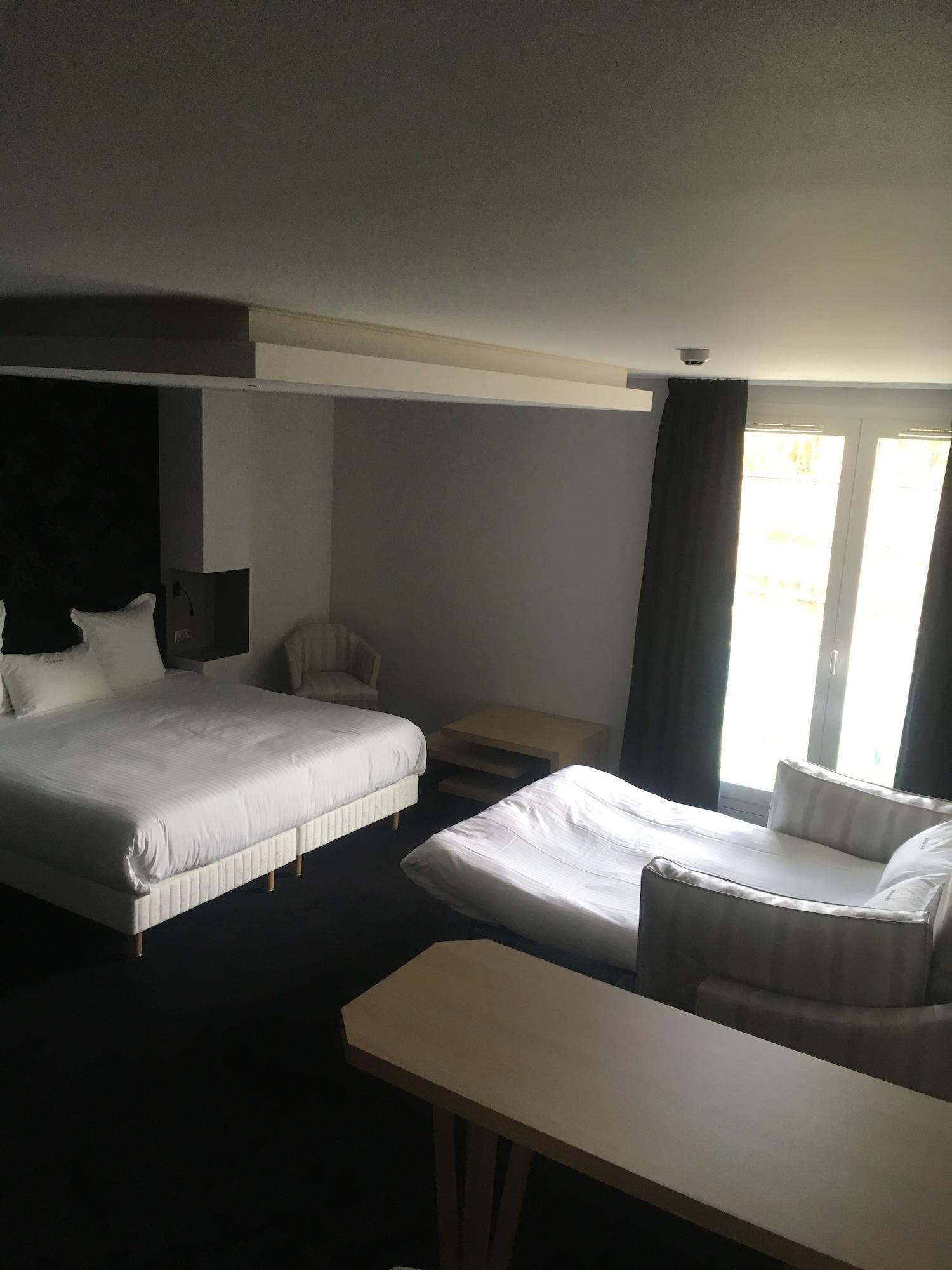 เลอ โกนิน - มงโซ เล มีน Hotel มองต์ซู-เลส์-มินส์ ภายนอก รูปภาพ